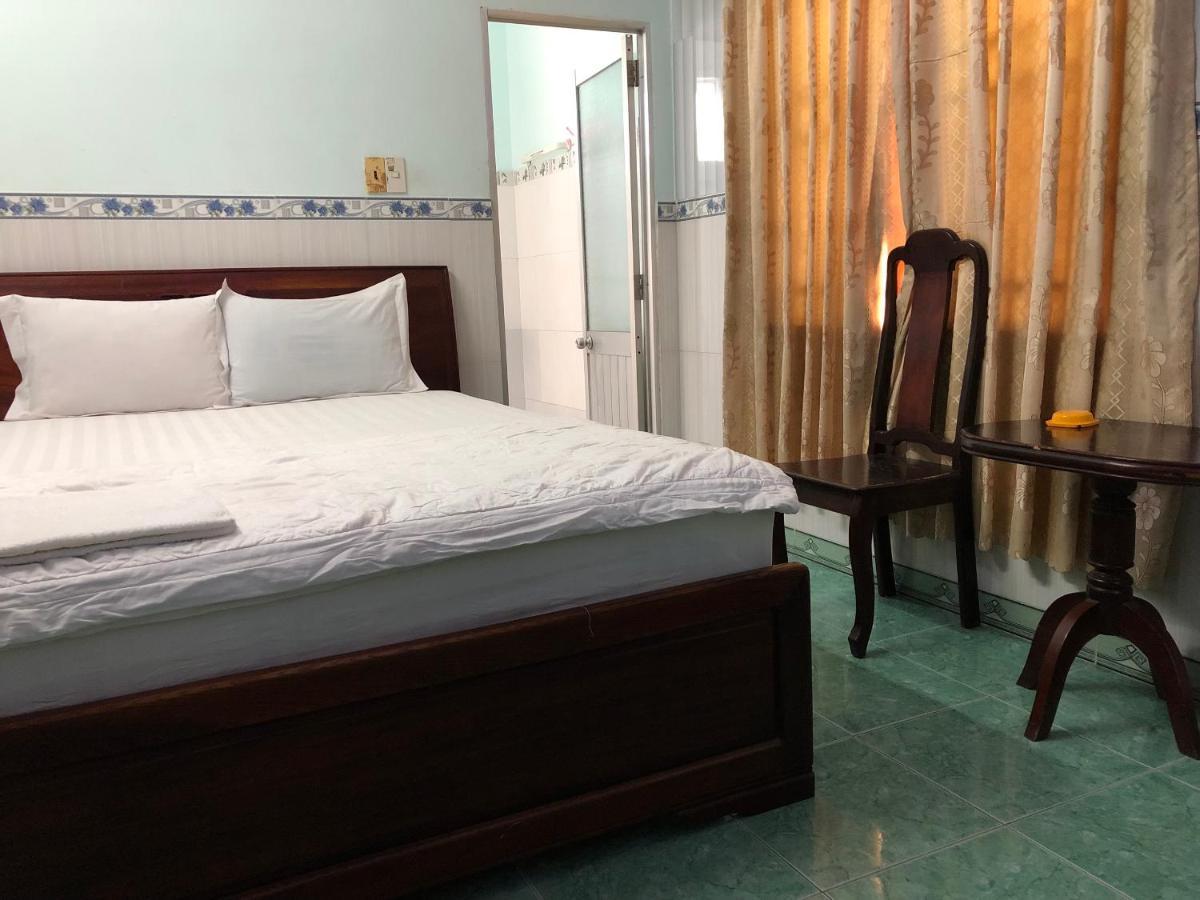 Hotel Khach San Phu Phuong Nha Trang Esterno foto