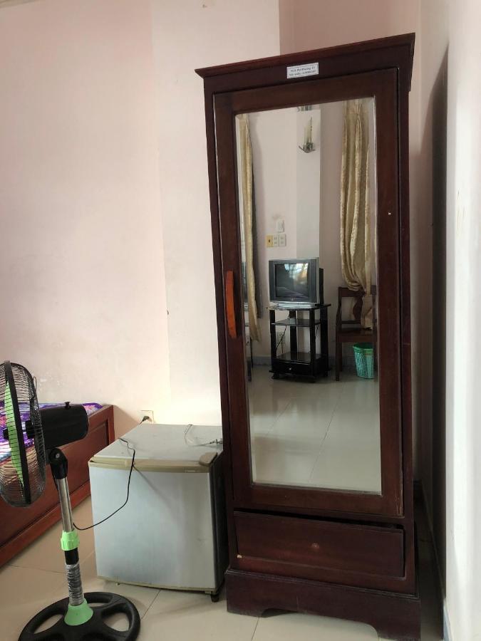 Hotel Khach San Phu Phuong Nha Trang Esterno foto